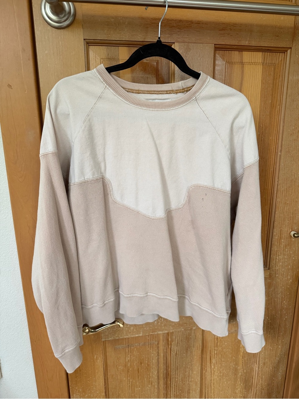 Women’s Two-Tone Cream & Beige Pullover Sweater - The GREAT.